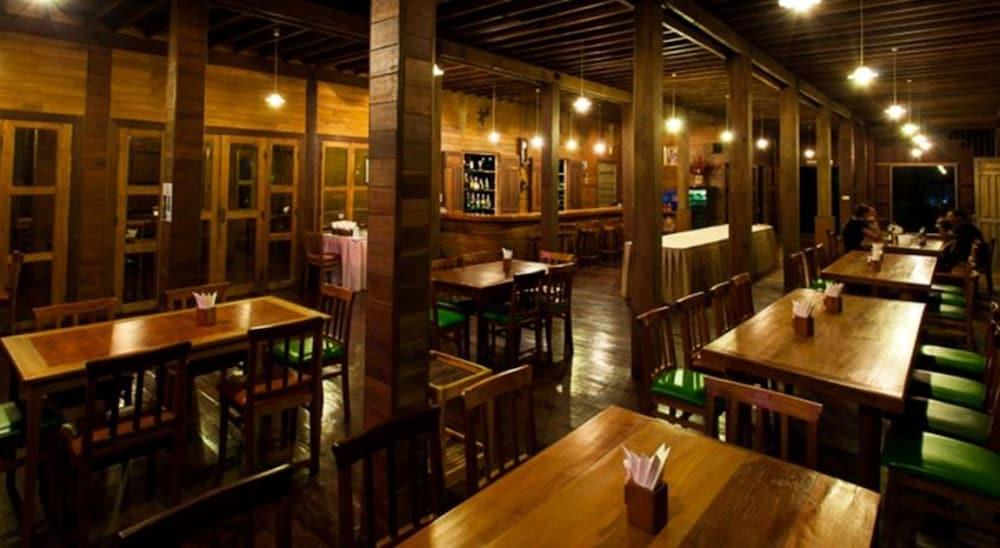 Riverhouse-The Teak House Мае Сарианг Екстериор снимка