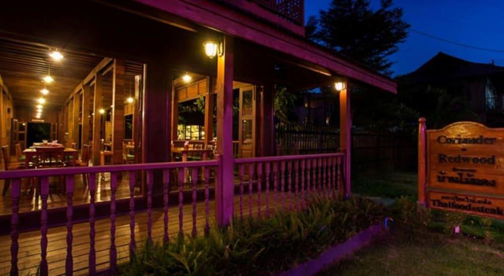 Riverhouse-The Teak House Мае Сарианг Екстериор снимка